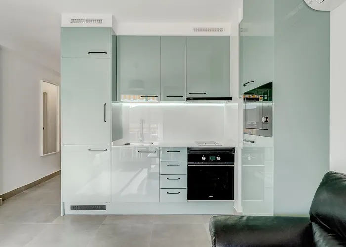 Loscristianos Luxury Aircon Sunny Aptm Sea View 아로나